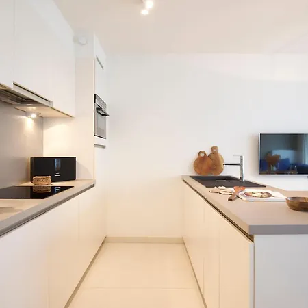 アパート Huswell - Two Bedroom In With Parking *
